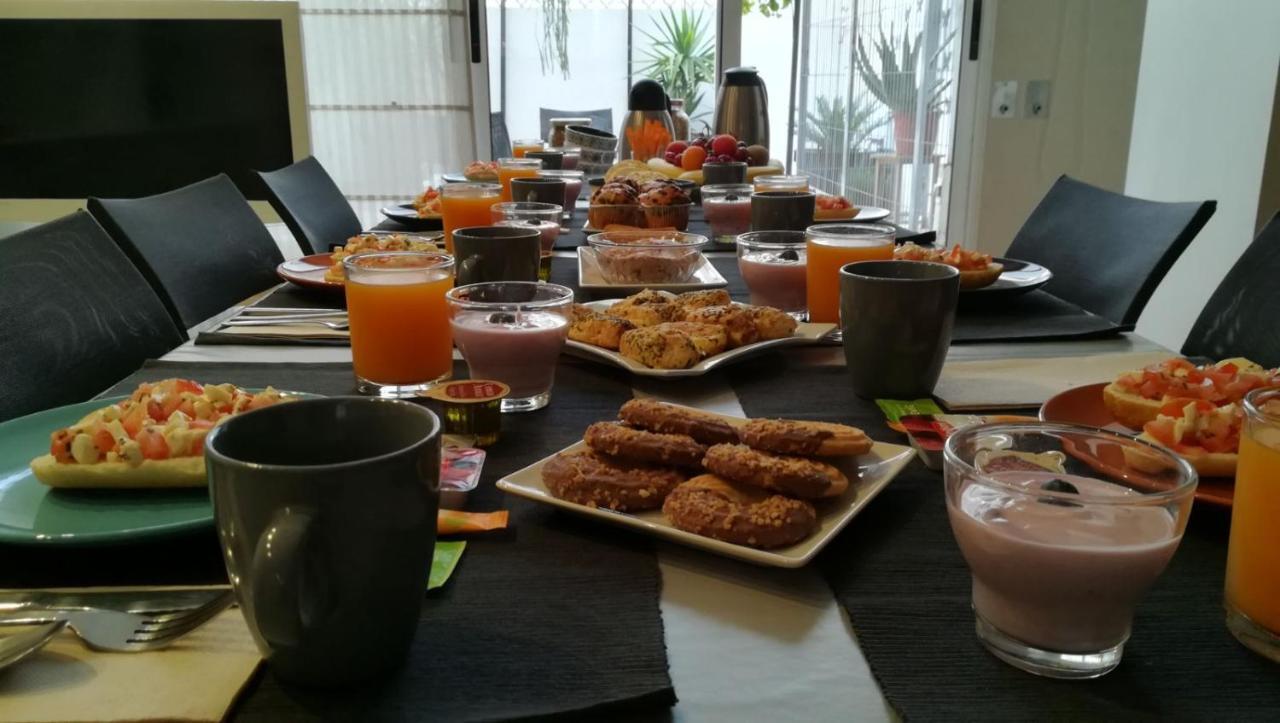Angel Guimera Rooms & Breakfast Valencia Exteriör bild